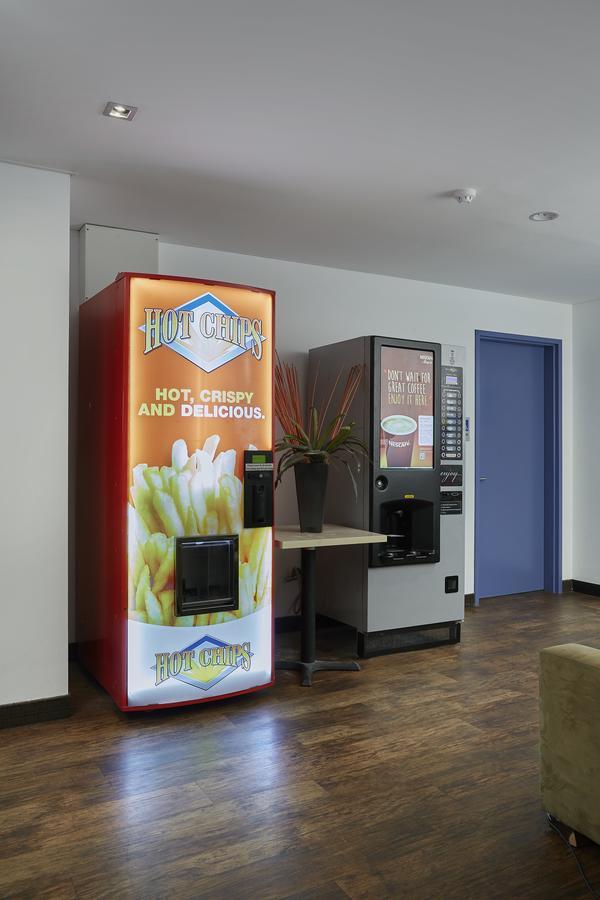 Ibis Budget Perth Airport Buitenkant foto